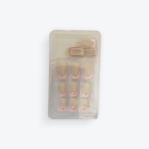 20250924_193029857_iOS French Tip-Press on nails