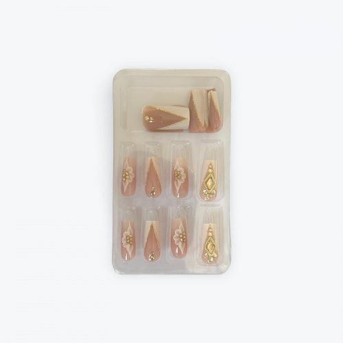 Square shape-Press on nails with Diamond and studs