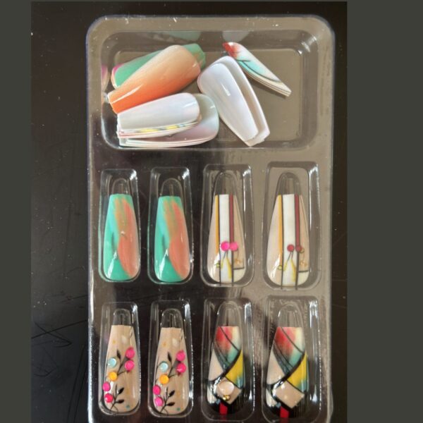 Untitled design (3) Coffin shape-Press on nails